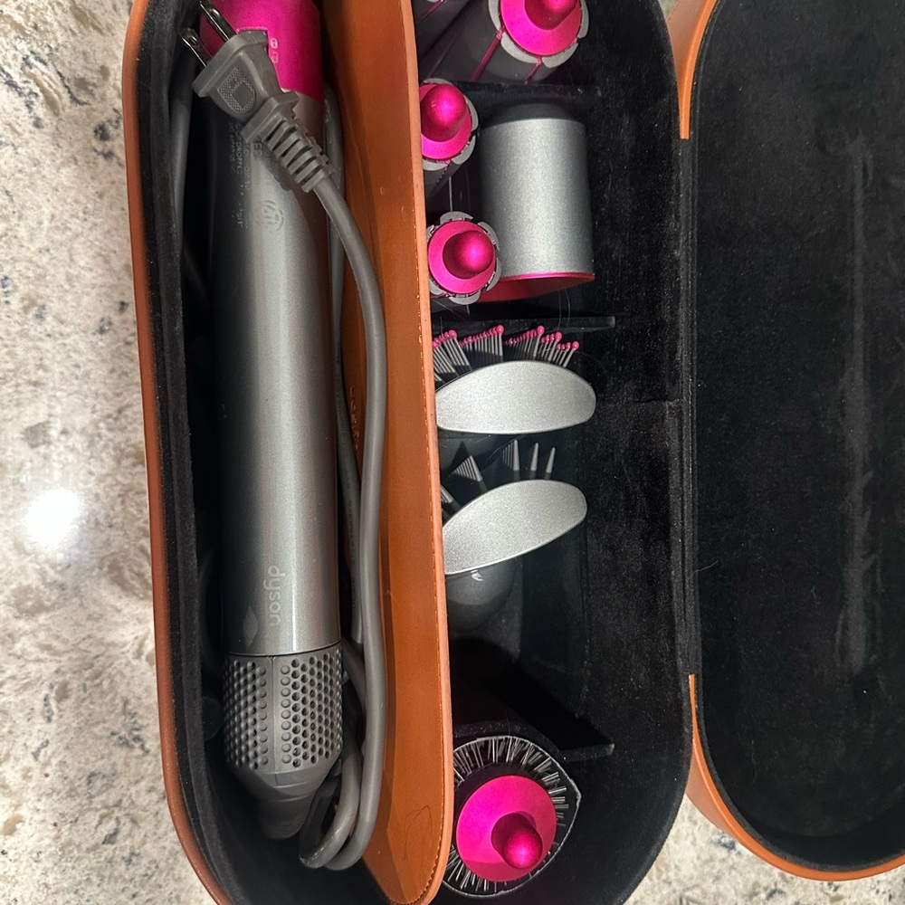 Dyson air wrap set